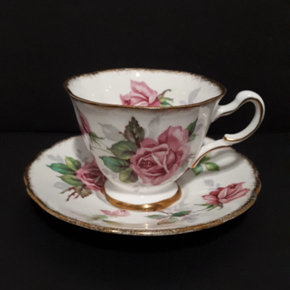 Berkley Rose Teacup by Royal Stafford vintage 1950's - Picture 1 of 9